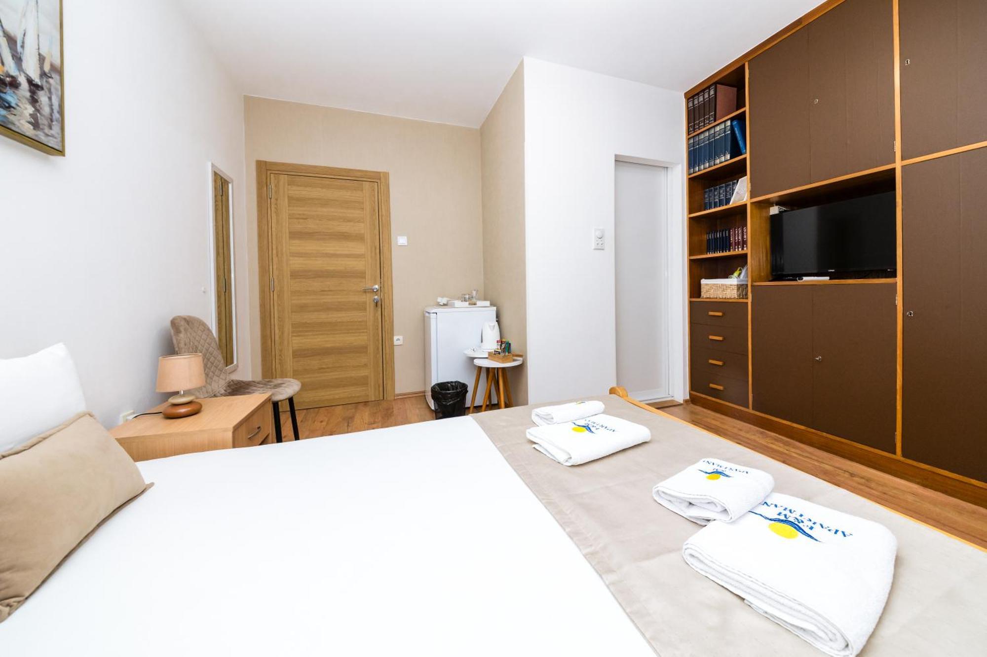 Apartmani F&M Kotor Ngoại thất bức ảnh