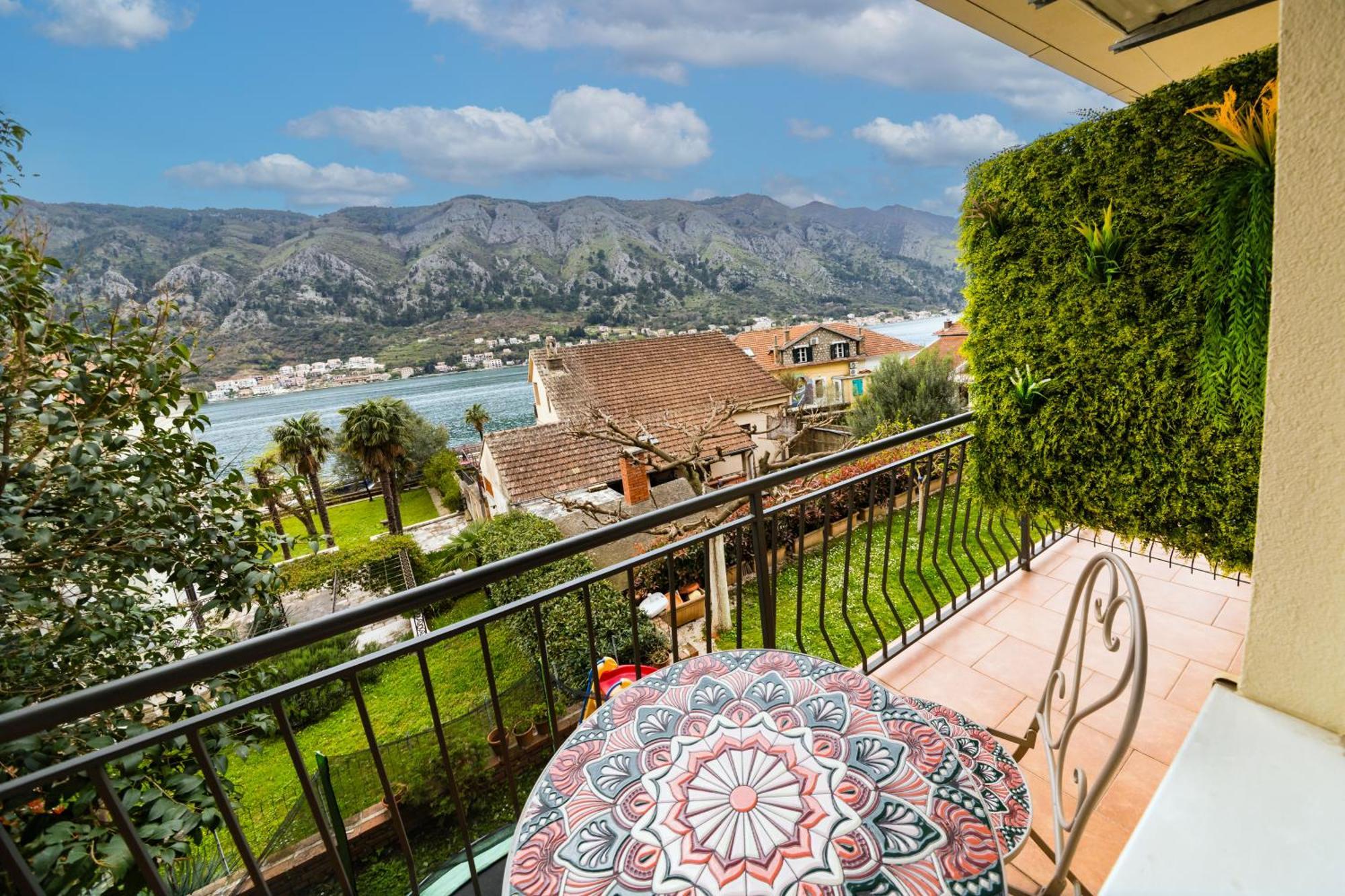 Apartmani F&M Kotor Ngoại thất bức ảnh